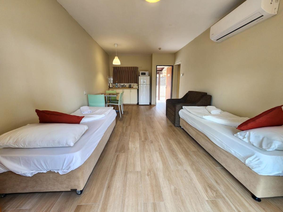 כפר נופש קלי"ה ים המלח Hotel Kalia Eksteriør billede
